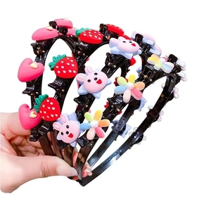 Set de cuatro diademas coloridas para niñas con motivos de fresas y conejitos suaves