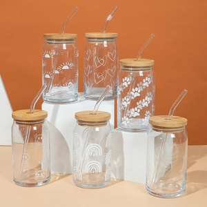 Set di 6 bicchieri grandi decorati con coperchi in bambù e cannucce in vetro