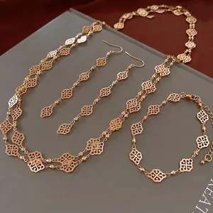 Vintage Gold Plated Copper Hollow Four Leaf Clover Necklace Earring Bracelet Elegant Fashion Women Accessory
