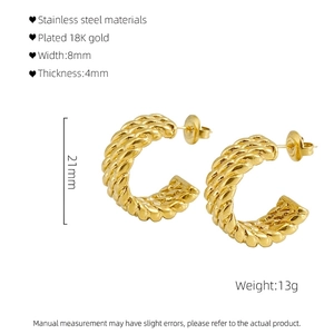 Macro shot of 18K gold plated stainless steel twisted hoop earrings with 21mm diameter