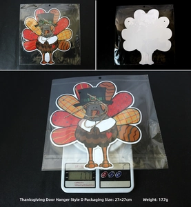 Detail view of Thanksgiving turkey door hanger showing dimensions 27x27cm and net weight