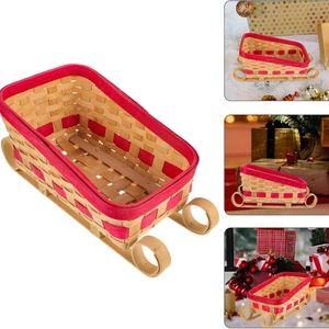 Handgeweven houten sleemanden met rode accenten voor kerstcadeaus en decoraties