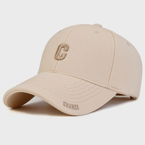 Berretto da baseball beige unisex con lettera C in 3D e ricamo Chance sulla visiera