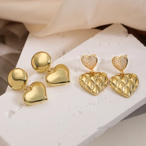 Minimalist Copper 18K Gold Plated Heart Drop Earrings For Women Quilted Pattern Rhinestone Dangle Earrings Fashion Jewelry