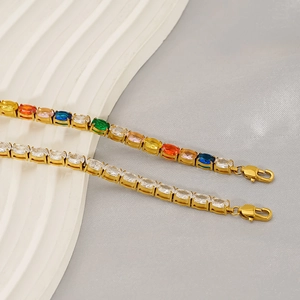 Eleganti bracciali tennis placcati in oro con cristalli ovali colorati e bianchi da donna