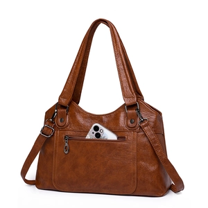 Grand sac cabas en similicuir marron avec double poignée et poche zippée avant