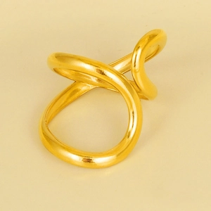 Minimalist 18k gold irregular geometric ring with a streamlined cross design for women