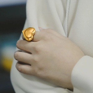 Polished 18K gold plated heart ring for women with 25mm adjustable stainless steel band