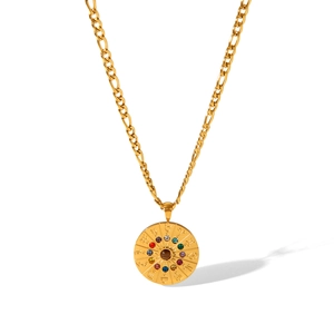 Collana zodiaco in acciaio dorato con cristalli colorati e catena stile Figaro