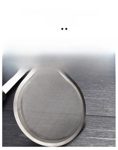 Close-up of fine mesh 304 stainless steel kitchen oil filter spoon with seamless welding