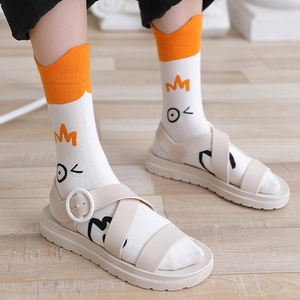Süße Cartoon-Socken für Damen aus Baumwolle mit gelber Krone und Wimpern-Motiv
