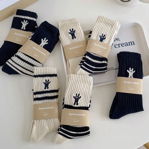 Women Crew Socks Cotton Knit Striped Animal Rabbit Embroidery Breathable Casual Japanese Style Vintage Mid Tube