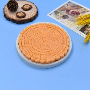Moule en silicone rond souche d'arbre avec texture bois réaliste sur fond bleu