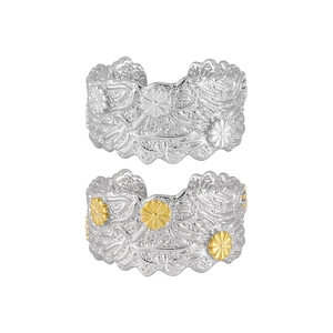 S925 sterling silver daisy rings set in silver and gold two-tone minimalist floral design