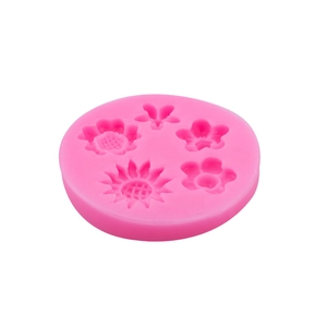 Stampo in silicone rosa con cinque fiori per decorazioni torte in pasta di zucchero