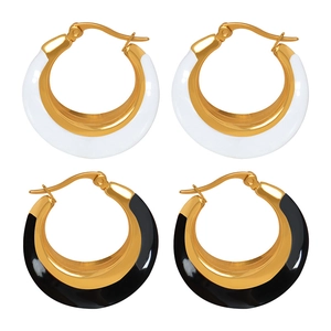 Retro C-shaped hoop earrings with black and white enamel drip in gold-plated stainless steel