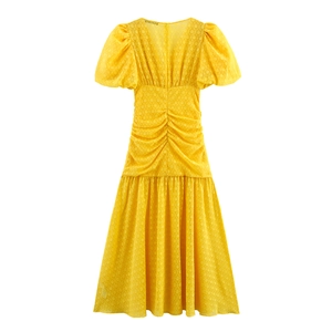 Elegantes gelbes V-Ausschnitt Maxikleid mit Puffärmeln und geraffter Taille