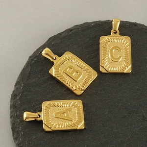 18K Gold Plated Stainless Steel Initial Letter Necklace Rectangular Tag Pendant Radiant Sunburst Texture Trendy Jewelry