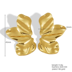 Detailed view of 18K gold plated stainless steel petal earrings with precise dimensions