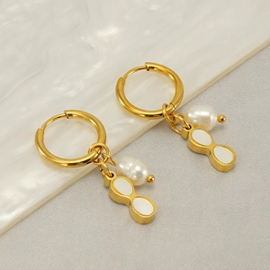 Hoop Earrings 18K Gold Plated Stainless Steel Natural Artificial Pearl Shell Gourd Pendant Geometric Fashion Elegant Women Commuting Jewelry