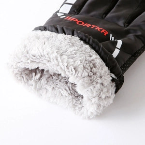 Winter thermal gloves with thick fleece lining and windproof black shell for cycling