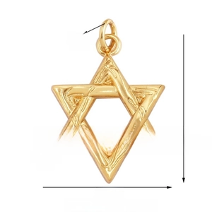 Detail showing a 17x15mm gold hexagram pendant with textured surface and top ring