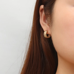 Fashionable multi-layer 18K gold plated stainless steel hoop earrings with woven texture