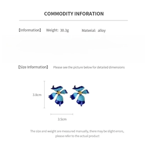 Detailed size chart showing blue vintage flower earrings made of alloy with 3.8cm diameter