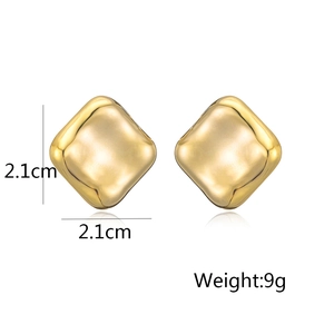 Detail view of 2.1cm square gold plated stud earrings with weight specification