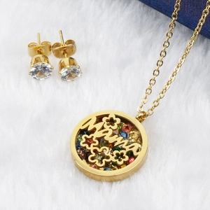 18K gold-plated stainless steel jewelry set with Mama pendant and zircon stud earrings