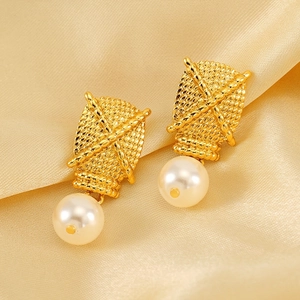 Drop Earrings 18K Gold Plated Stainless Steel Geometric Woven Texture Round Artificial Pearl Pendant French Vintage Style Elegant Women Accessories