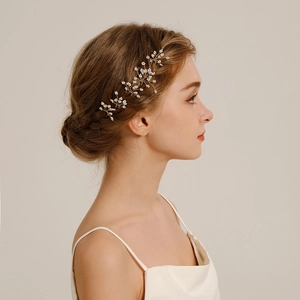 Épingles à Cheveux Mariée Perlées à la Main Fil de Cuivre Or Fleur Blanche Gypsophile Coiffe de Mariage Femme Accessoires