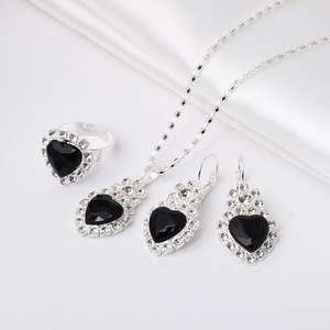 Silver heart jewelry set with black heart crystal necklace earrings and ring