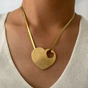 Vintage Stainless Steel Snake Chain Pendant Necklace For Women 18K Gold Plated Butterfly Heart Oval Hollow Design Jewelry
