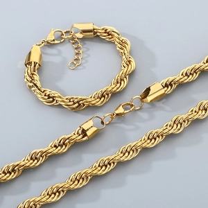 Detail of 10mm gold plated stainless steel twist rope chain necklace and bracelet set