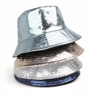 Chapeau Bob Réversible Aspect Métallique Cuir Verni Motif Serpent Hip Hop Streetwear Protection Solaire