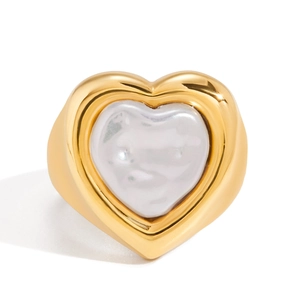 Polished 18k gold plated stainless steel ring with a white heart mother of pearl inlay