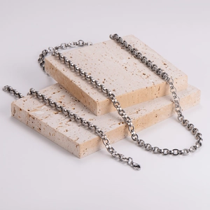 Sleek 6mm flat oval link chain necklace in silver steel finish with lobster clasp