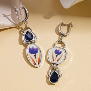 Boucles d'oreilles vintage en argent avec goutte bleue en zircon et pendentifs tulipes