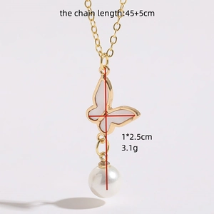 Collier papillon plaqué or 14K avec perle et détails d'étoiles, chaîne de 45+5cm