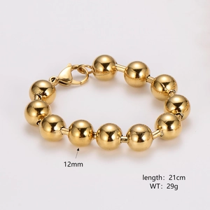 Detail of 12mm golden bead bracelet with 21cm length and 29g weight specifications