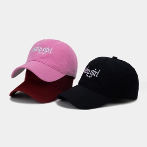 Berretti da baseball unisex in cotone con ricamo baby girl in rosa, rosso e nero