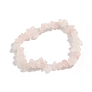 Bracciale elastico con cristalli irregolari di quarzo rosa e pietre dure naturali