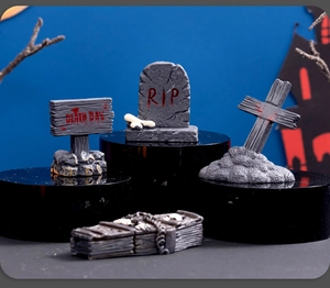 Detailed four-piece Halloween resin set with coffin, tombstone and spooky wood signs