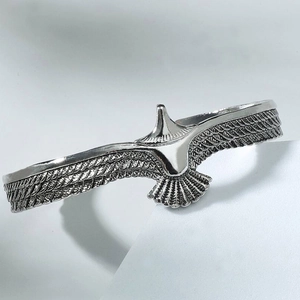 Vintage eagle feather open bangle in antique silver finish for men and women