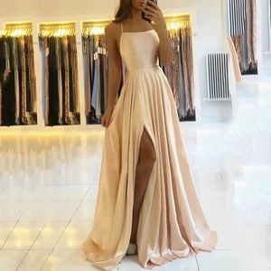 Damen Sexy Satin Abendkleid Spaghettiträger Hoher Schlitz Rückenfrei Bodenlang Formelles Partykleid