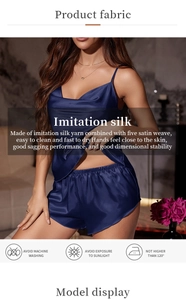 Détail d'un pyjama en soie glacée bleu marine avec texture satinée et conseils de lavage