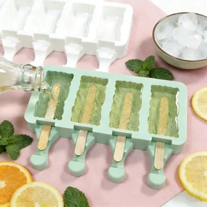 4-cavity silicone ice cream mold with sticks for homemade popsicle DIY projects