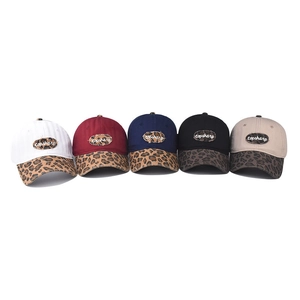 Casquettes de baseball classiques en coton avec visière léopard et broderie TOPSHARP