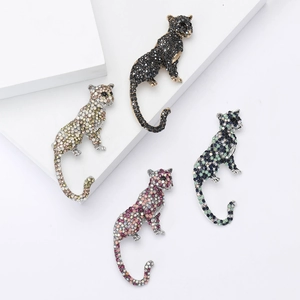 Leopard Brooch Pin Alloy Rhinestone Crystal Animal Jewelry For Men Women Vintage Coat Cardigan Suit Badge Fashion